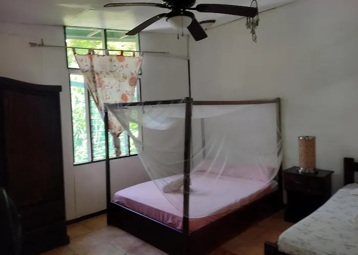 Cabinas Del Mar *