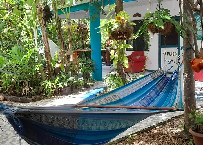 Cabinas Del Mar *