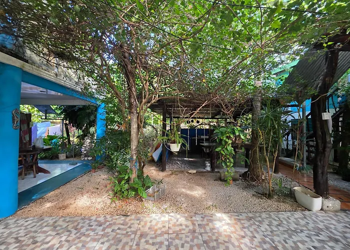 Hostel Cabinas Del Mar